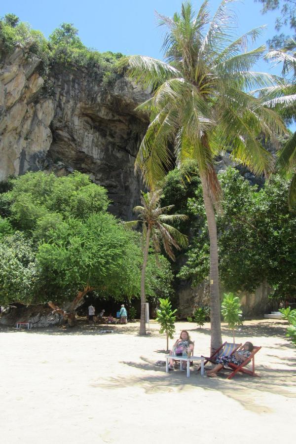 The Sunrise Beach Cafe And Guesthouse Ban Tha Khoi Exterior foto